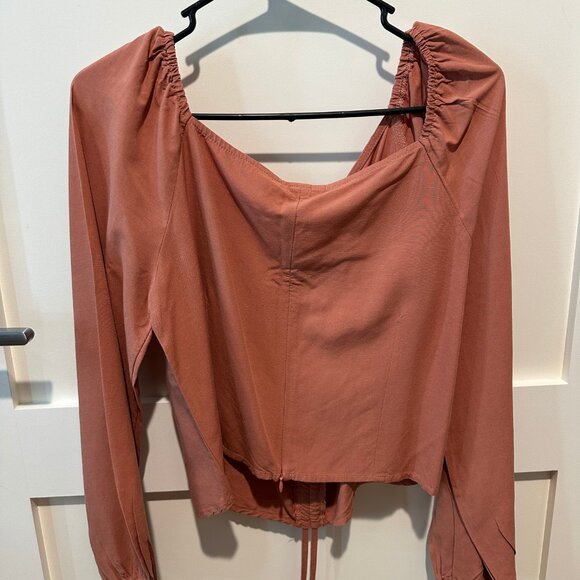 The Editor's market Cheyla Ruched-front Top size US 8 - Picture 2 of 3